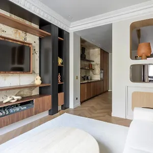 Highstay - Luxury Serviced - North Marais 2 Apartment